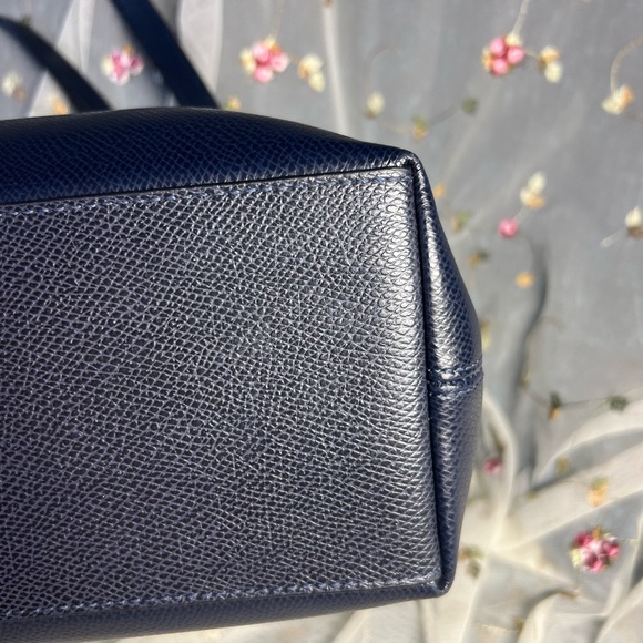 Coach Crossgrain Leather Tote Navy - Picture 5 of 13
